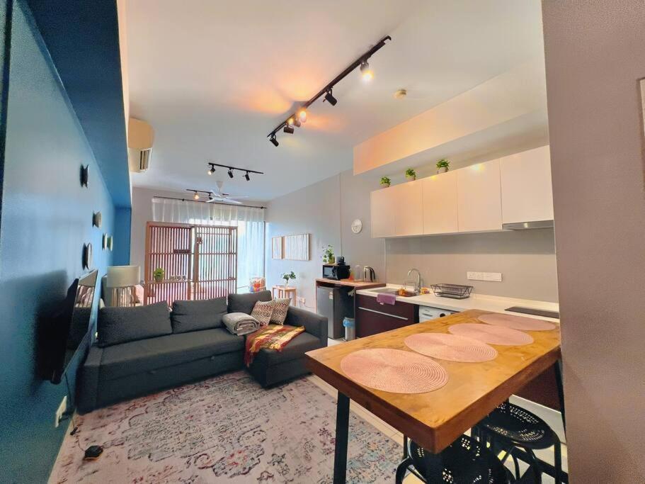 Heritage Studio With Balcony D'Sara, Direct Mrt Kampung Selamat, Near Thomson And Sungai Buloh Hospital Шах-Алам Экстерьер фото